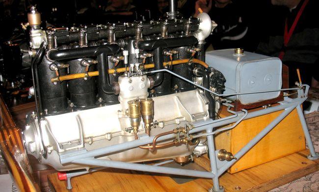 sechs-zylinder_flugmotor
